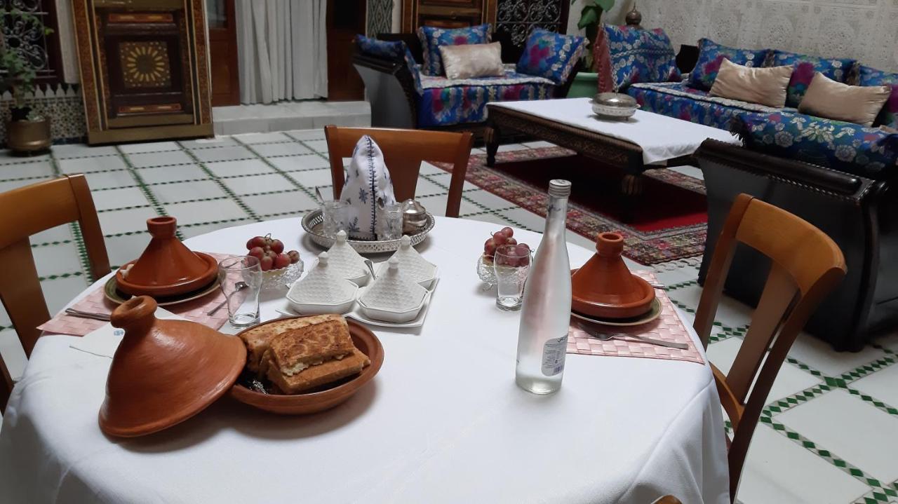 Riad Dar AlKATIB Meknès Exterior foto
